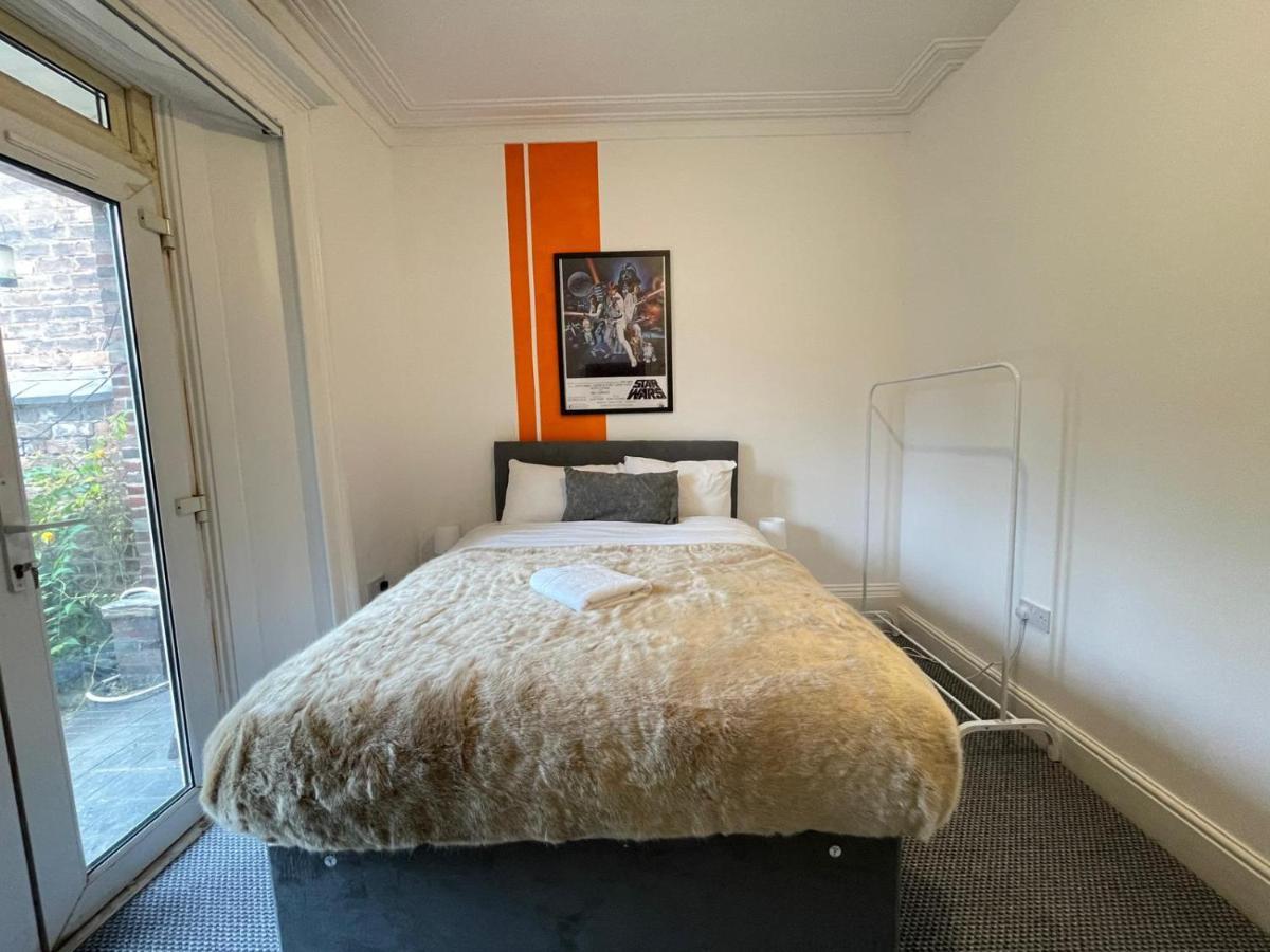 St Peter'S Shared House Hotel เบอร์มิงแฮม ภายนอก รูปภาพ